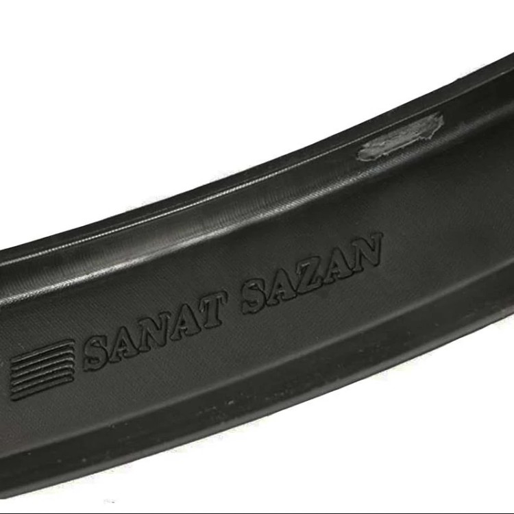 زه گلگیر صنعت سازان مدل peugeot206sd مناسب برای خودرو 206sd
